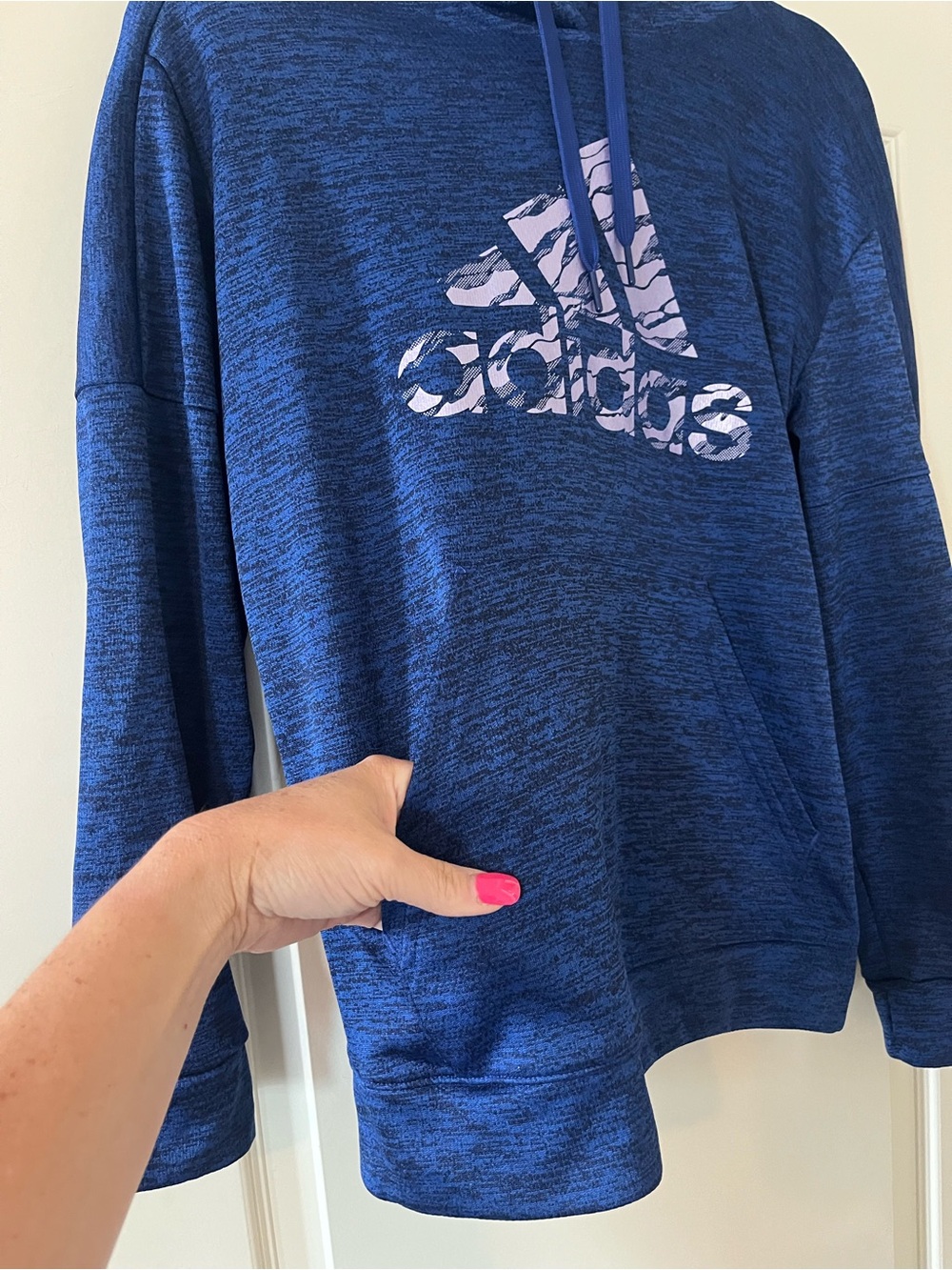 adidas Unisex Blue Hooded Logo Sweatshirt Finger Holes Long Sleeve Size Medium - Picture 11 of 16